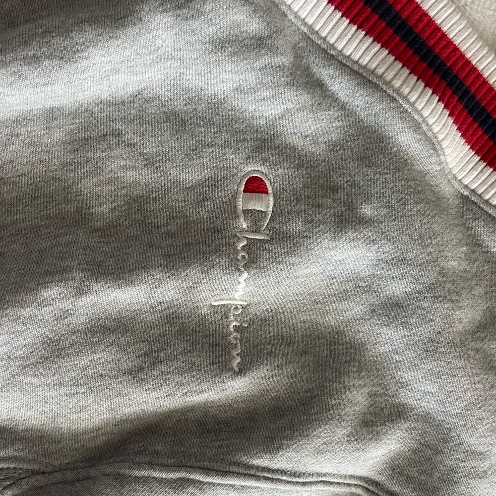 Champion cropped Gray Sweatshirt with Red and White Accents - Picture 2 of 5